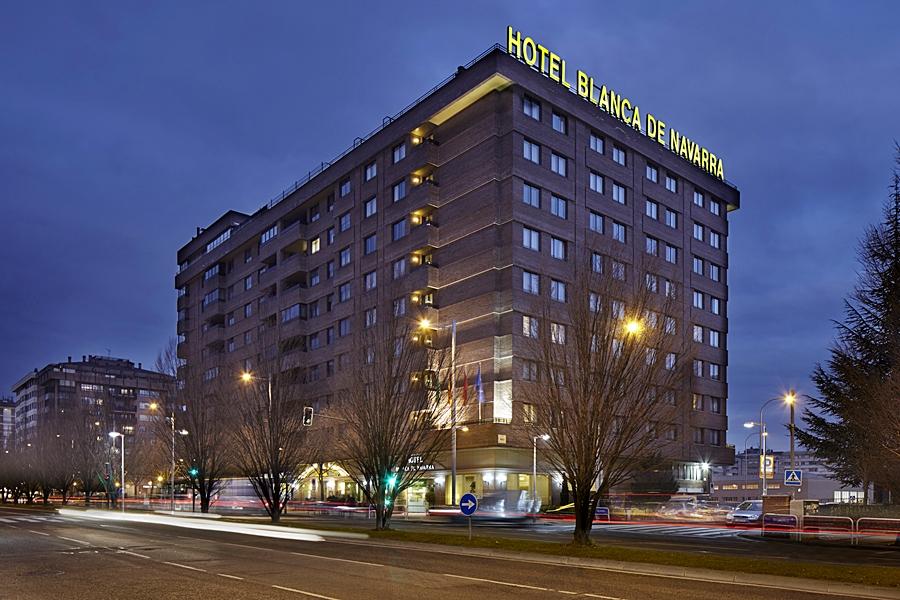 Hotel Blanca De Navarra Пампона Екстериор снимка
