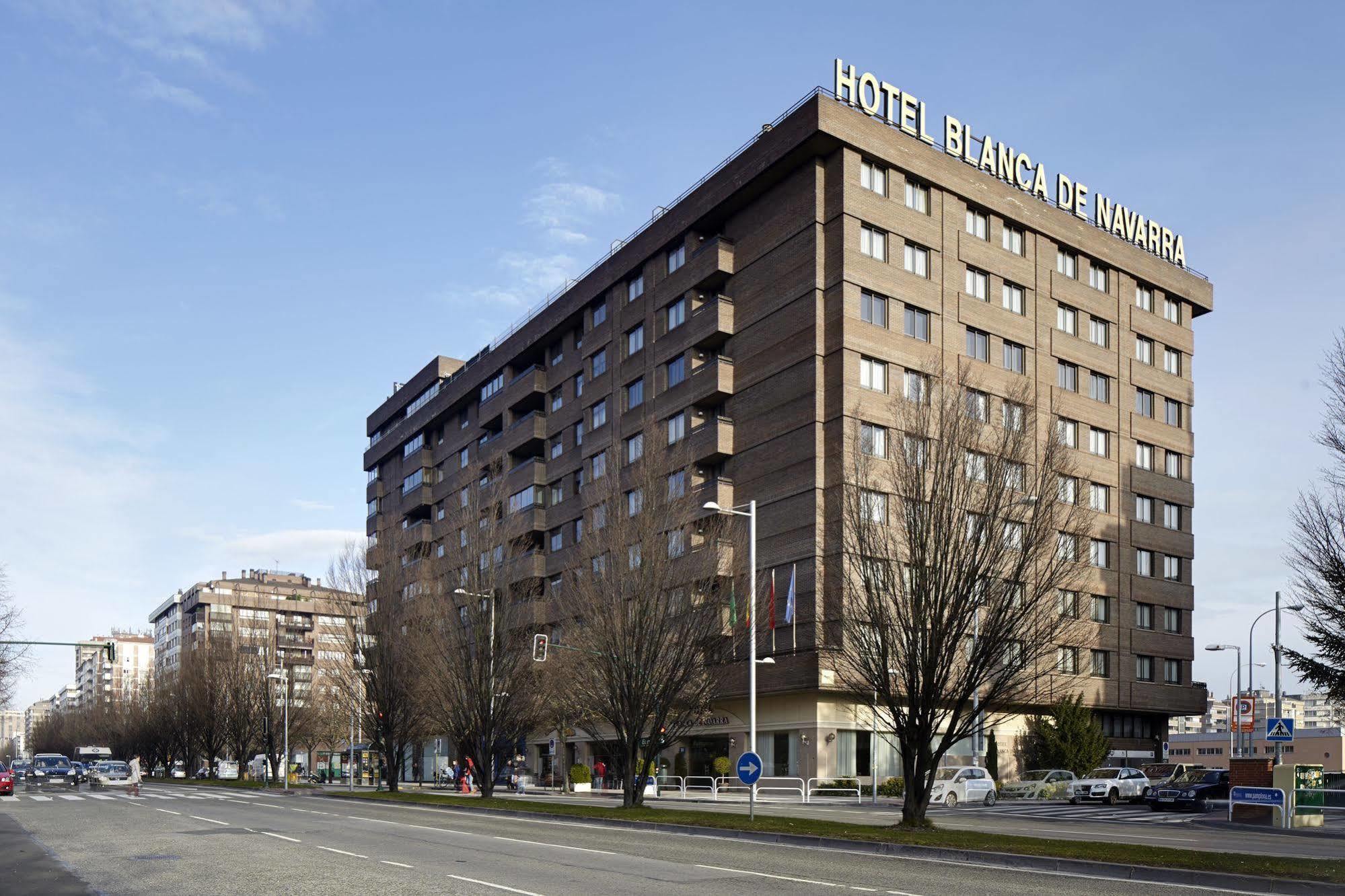 Hotel Blanca De Navarra Пампона Екстериор снимка